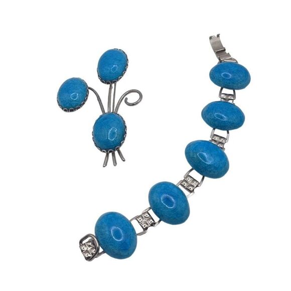 Jewelry - Vintage Estate Turquoise Blue Glass Bracelet Brooch Set Floral Spray Cabochon
